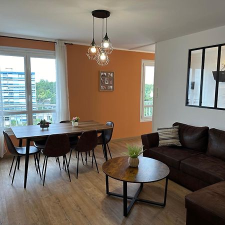 Le Grand Parc 13 - 2 Chambres - Wifi - Parking Châteauroux المظهر الخارجي الصورة